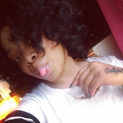 IG: _BinkNicole