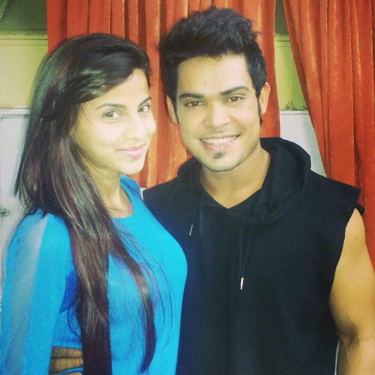 Fanclub of Amarjeet singh @kunwar_amar16 and Vrinda Dawda @vrinda_90 aka OUR TaaRey from Dill Dostii Dance. -- Follow us to get latest updates on them.