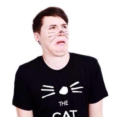dan is daddy af.✌️