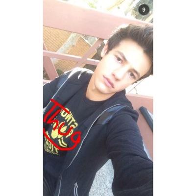 FOLLOW @jacobellasides PLS GOT HACKED AND LOST 4/12 :-(