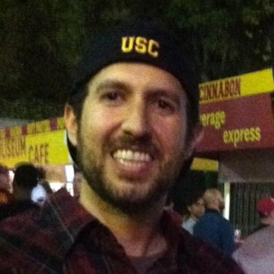 Chicago Native living in LA. Avid USC Trojans, Chicago Bulls, Bears and Cubs fan.