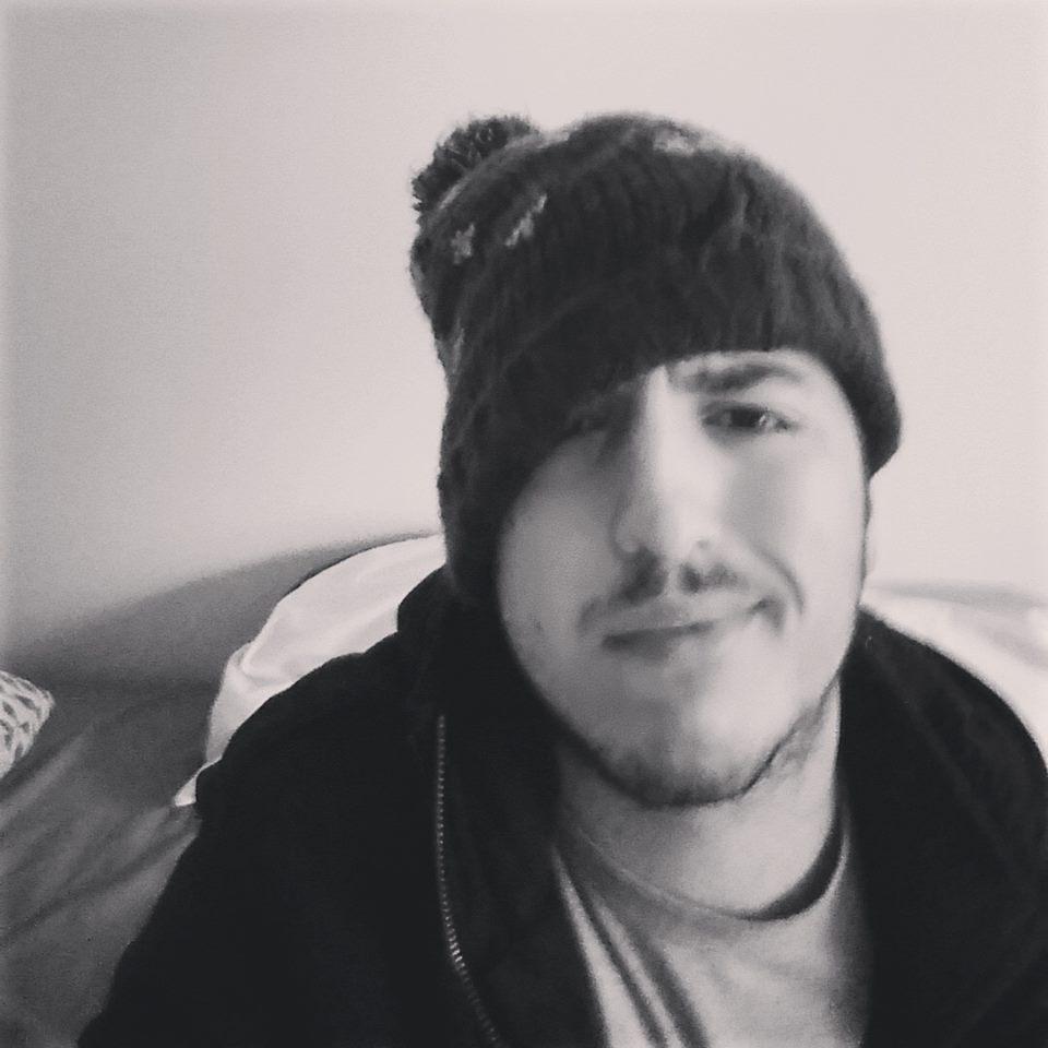 VSeferis's profile picture. μίλα μου για ταινίες,σειρές,μπάσκετ,βιβλία,ταξίδια,Λίβερπουλ και ό,τι άλλο γουσταρεις με καλή διαθεση.        http://t.co/okLJzj1IQH