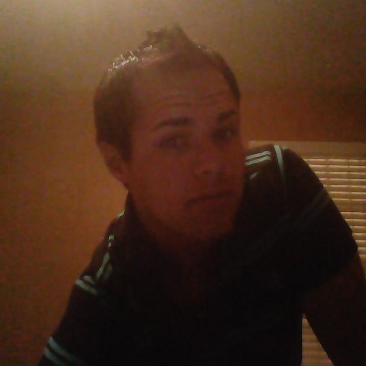 twiittup's profile picture. Its twitter you dont need to know my fucking name your gunna like my shit or your gunna keep scrolling down. #TeamYouDontLikeItFuckIt #Justsaying #ItsMeNotYou