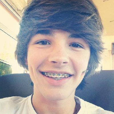 I love the MAGCON BOYS. Especially MATTHEW Espinosa, Cameron Dallas, Nash Grier, and Taylor Caniff