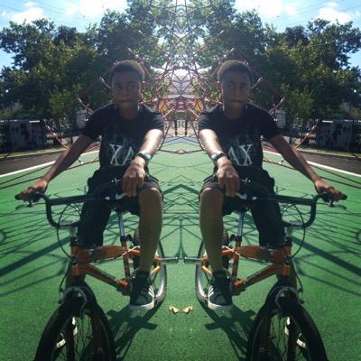 follow my new page @daveniggga
