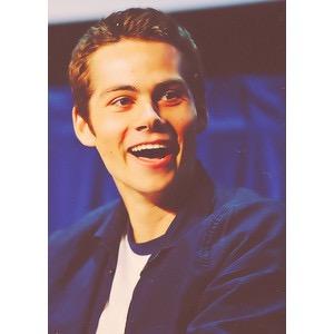 They said I couldn't live without @Broken_Hale_ but I'm an Omega,I'm alive.Engaged to @VampireEvans |02.09.14|TW|18|Gay|Submissive|MV|Blue-Eyed Omega|