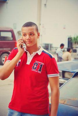 ‏حد لية شوق في حاجة ها ها