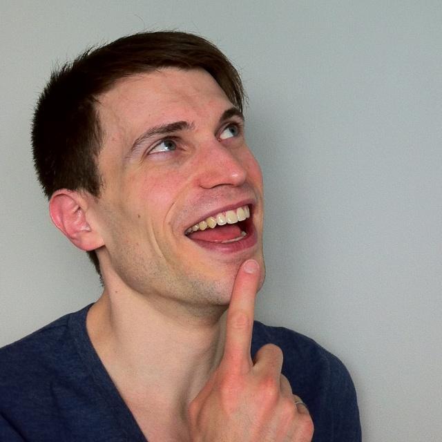 fabtasticfoo's profile picture. I'm not here. Why are you?