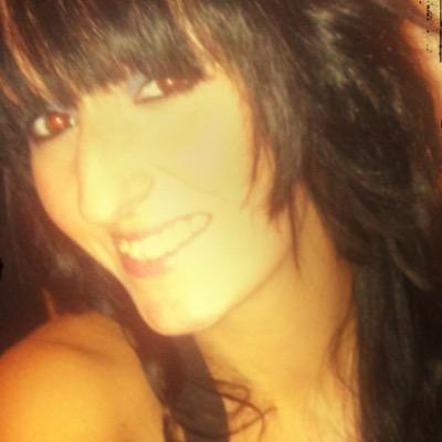 FinaBotillo's profile picture. Cada segundo que pasamos sin sonreir... Es un tiempo perdido!!!