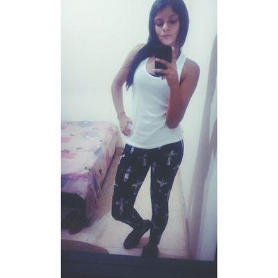 _kellyvalencia1's profile picture. Inhala el futuro, exhala el pasado.✌