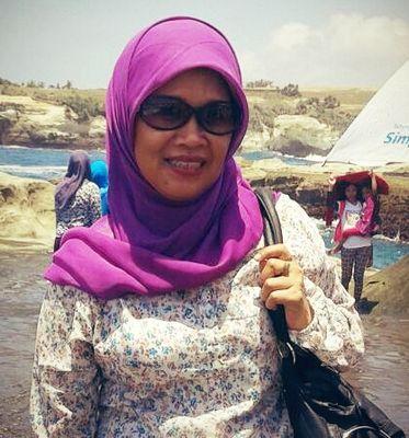 BintiSmanta's profile picture. The best person is the one beneficial to others