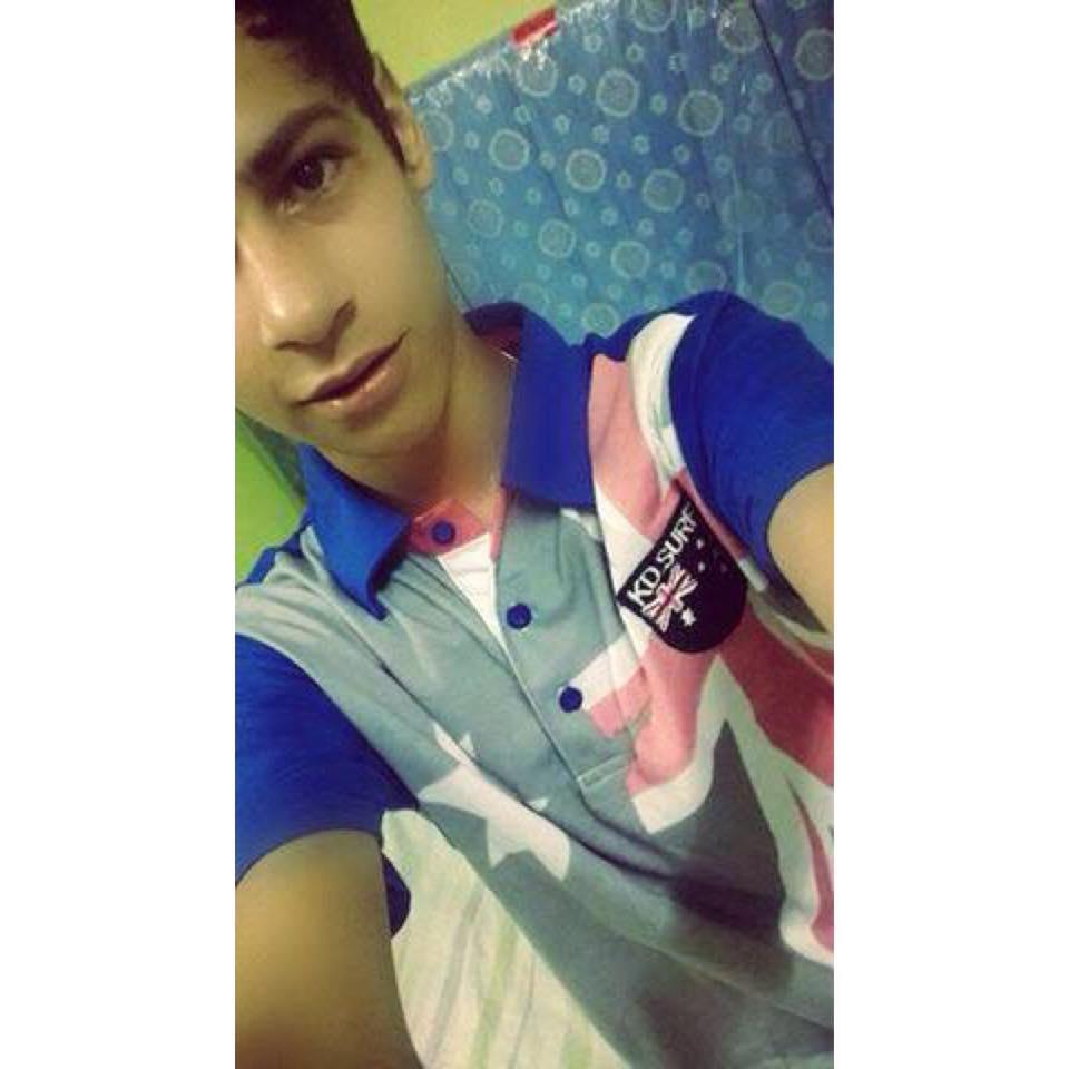 Solo un idiota cambia un amor verdadero por una atracción del momento ♡