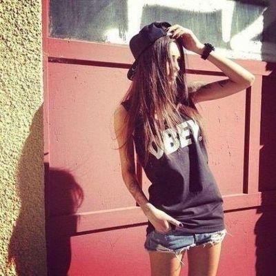 cha_late_'s profile picture. 