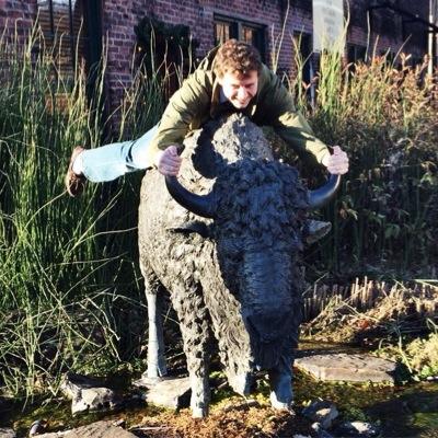 popbrmo's profile picture. 