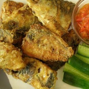 Mau pesan olahan ikan bandeng ? Naget, Bakso, kaki naga, tahu bakso, Otak2, Steak, Bandeng presto, hubungi segera 082 221 221 254 Pin BB: 52839D1D