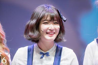 꽃보다 예쁜 너희와 언제나 함께이길.