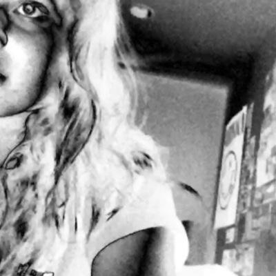 NoelleKat's profile picture. 