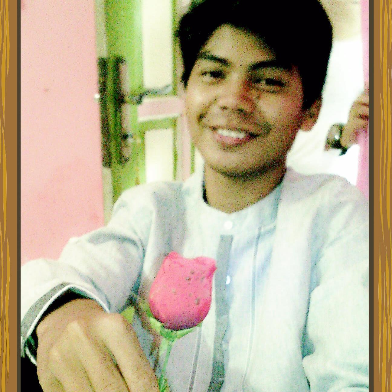 Just simple student,.

Lo Follow  Gue Follow Back (Just Mention) #NoKacang.