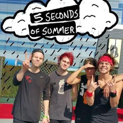 once i reach 1.5k, ill start helping xx ♡ PUT NOTIFICATIONS ON TO KNOW WHEN THE BOYS ARE ONLINE / FOLLOWING etc :) new account