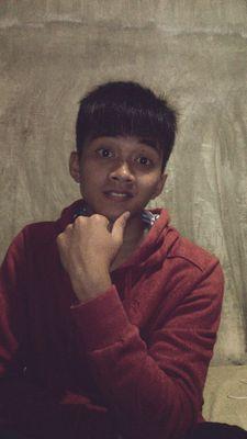 jarang ngetwit,tapi online terus.!!