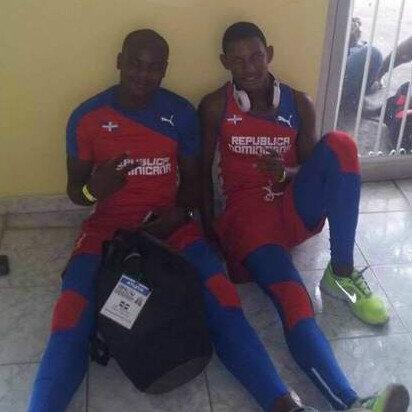 Corredor de 400 metros planos ,atleta profesional de Santo Domingo