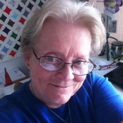 ludiesmith43's profile picture. Quilter, Traveler, kick ass poolplayer