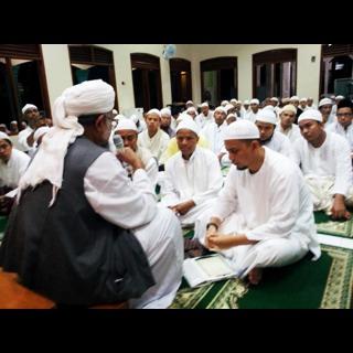 _abgan_'s profile picture. Sebaik-baik manusia adalah yang belajar Al Quran dan mengajarkannya (0812 3333 8228)
