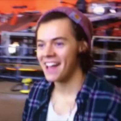 follow @elohelharry