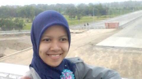 _ SeNyuM ..adLah Cara unTk MenyeLesaikn Baxk MasLah ..& D!aM ..adLah Cara untk Men9h!ndar! baxk MasLah _ ^_^