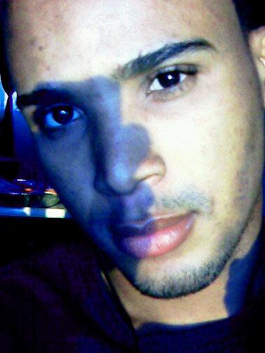 Student, hard worker, and almost economic. Lovig life and the Lord!!!