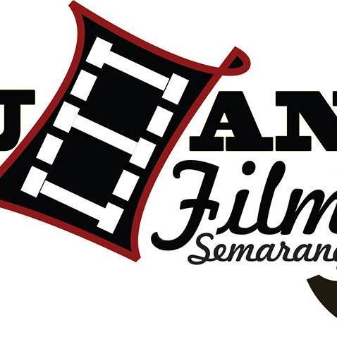 PEMUTARAN |PRODUKSI | WORKSHOP | DISTRIBUSI  | email : ruangfilmsmg@gmail.com | cp : @hestinurnanings 089668950538