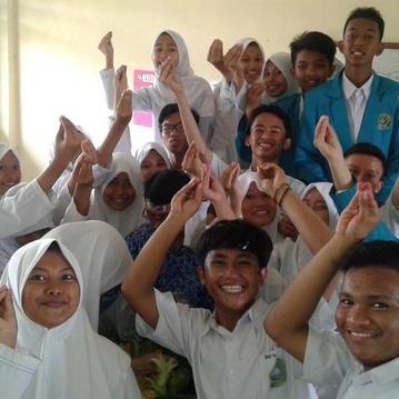 Solidarity is our priority. You may judge us, but we can be the best than you✌