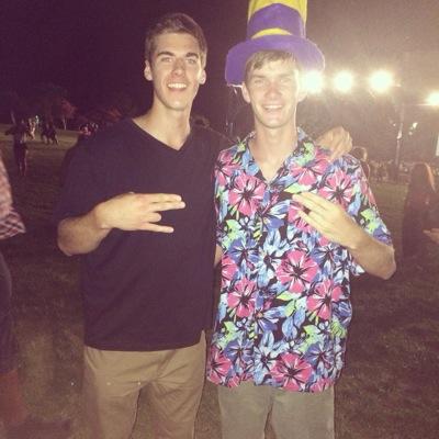 R_Hendo3's profile picture. 