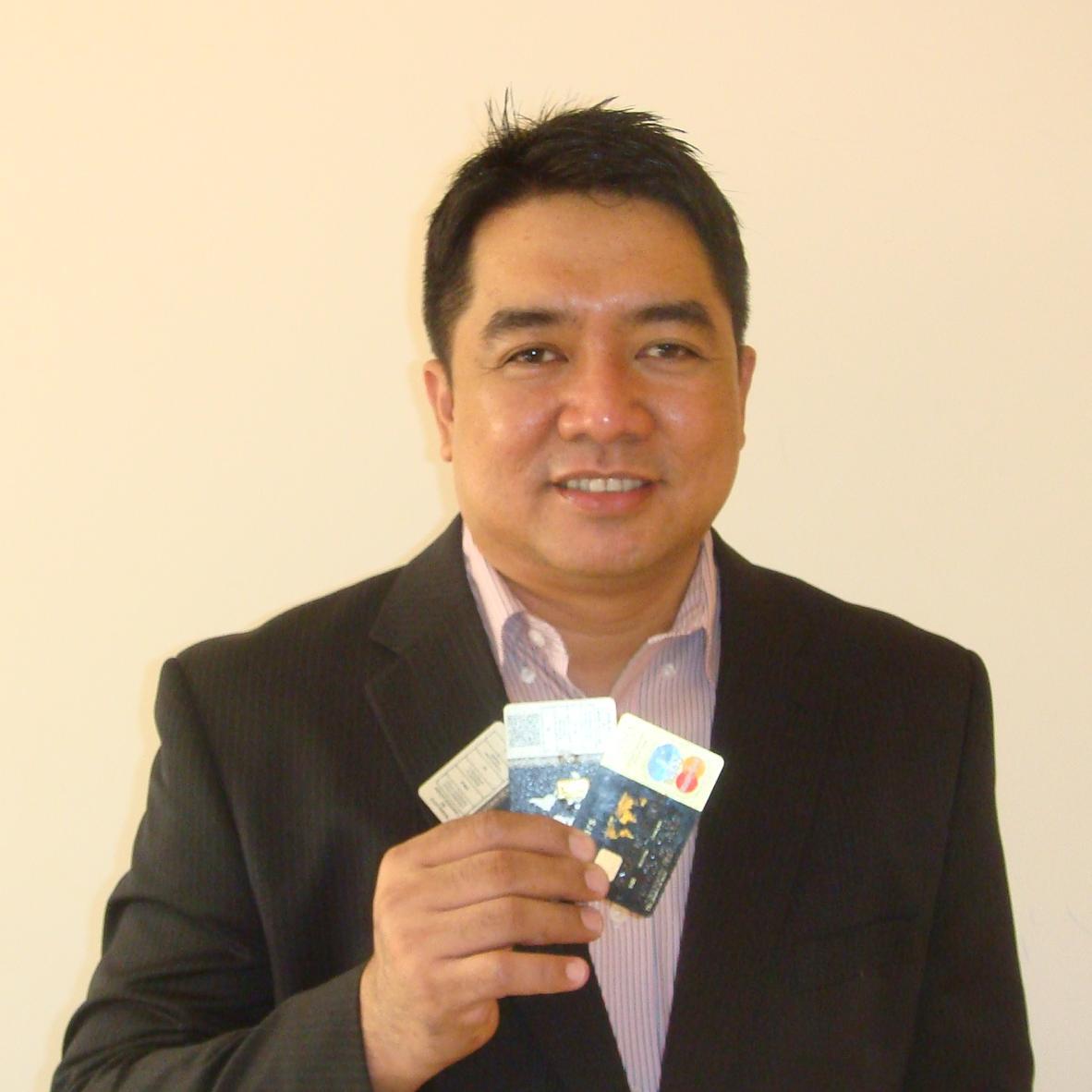 Karatbars International GmbH specializes in the sale of small 999.9 pure gold bars and gift items. COLLECT GOLD FOR FREE
