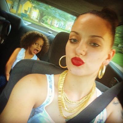 ✨Zjhanai Mama
✨23
✨Libra
        #Dolo