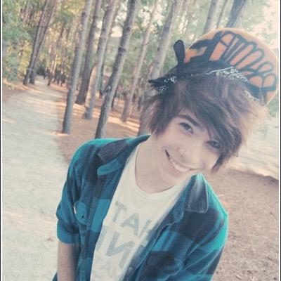 Im Kyle! im 16, gay and single sadly.