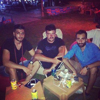 Küçükken hep isteklerim vardı benim 2-3 boş bira şişesi fazla bulmakti sadece...