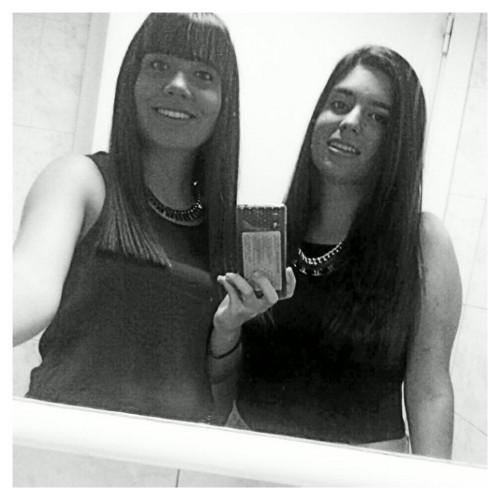 quiero aprender de tu mano ser lo mejor de tu vida♡//una hermana es para siempre♡//Que tu vales más que el que diran...