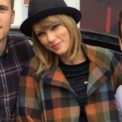 No matter what fandom you are, I just BEG you to help me retweeting this tweet: https://t.co/Q7vc3JoVjJ