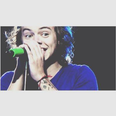 We make one direction and 5sos layouts if you want one ask for it and we'll dm it to you, we also take requests | @bakingwithnouis @1995nixll |