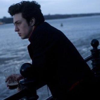 opsidipoliaoxx's profile picture. я лежу сейчас и не знаю, как давно я один