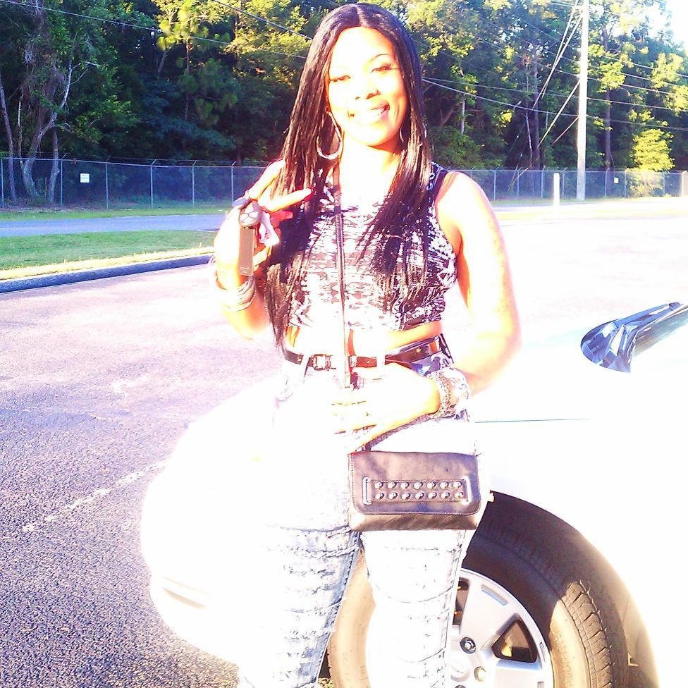 MRSBOOH's profile picture. A beautiful life does not just happen, it is built daily by prayer, hard work, sacrifice, and love.”