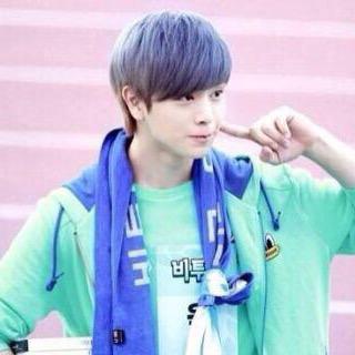 ___btobs's profile picture. Bye ㅤ ㅤ ㅤ .