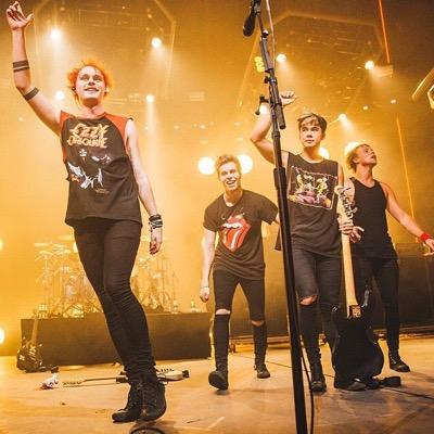 5SOS fam page! posting shit about those four adorable idiots ❤️ 3/12/2011❤️