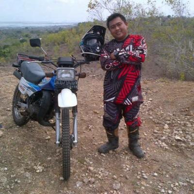 yogibhujangga's profile picture. 