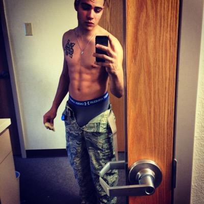 AirManDunne22's profile picture. 