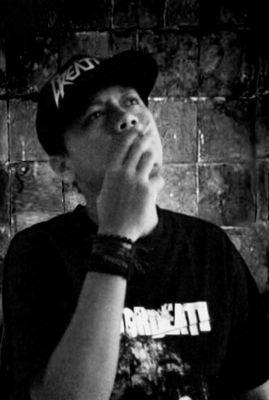 agresiamrth's profile picture. I AM UNITED                                Born|consume|mate|die