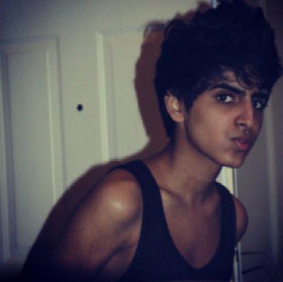 ‏‏‏‏تجاهل ف ليس كل شيء يستحق أن تهتم له 'ଃ.    اتحادي الميول .. ♡ ارسنالي الهوى♥          ..✿جدة كذا اتي وبحرpin:اطلبه