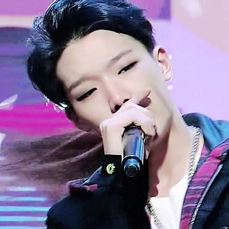 IKON 캡쳐+보정 / 자료는 관심글로!