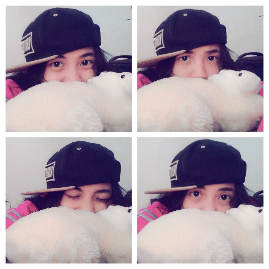 RRisfiantari's profile picture. SMKN 3 baleendah Bandung | XI Accounting 1 | Ice cream♥ coklat♥ birumuda♥ @Hatta_hardianto ♥